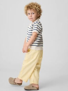 2 Pairs Of GAP Toddler Ultrasoft Pull-on Barrel Pants 2T